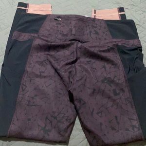 Lululemon tights/ used size 10